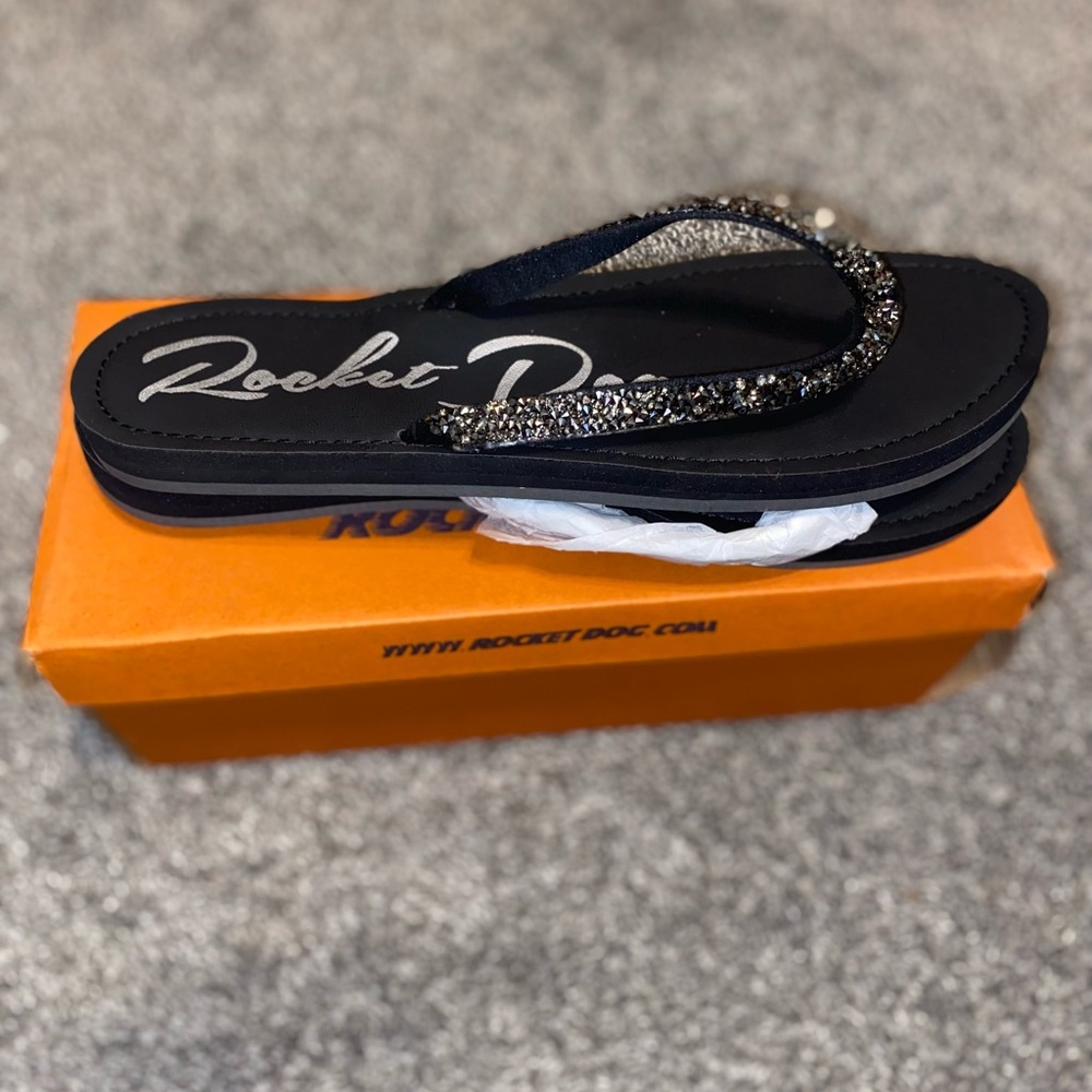 Rocket Dog Flip Flops Sz 11 and Sz 5